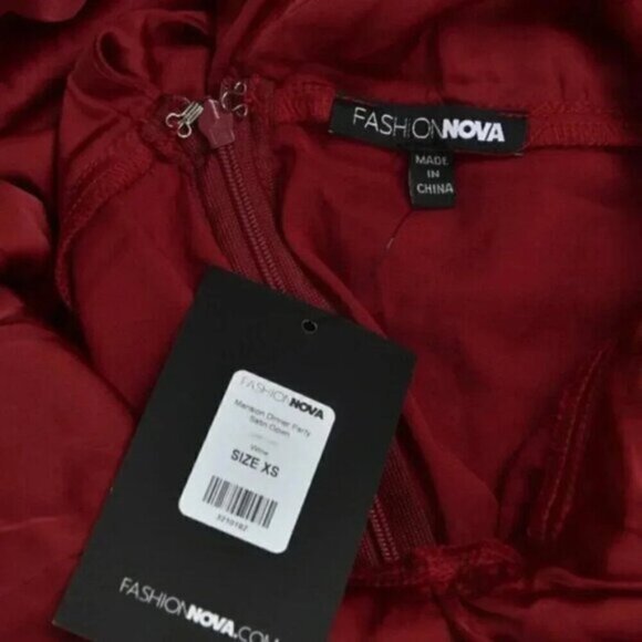 NWT Fashion Nova Mansion Dinner Party Satin  Gown Wine Burgundy Maxi Dress XS - Picture 10 of 11